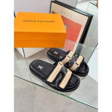 Louis Vuitton Slippers